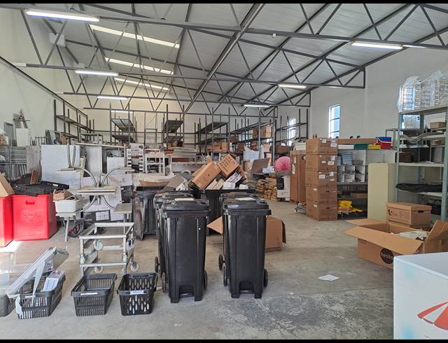 469M² WAREHOUSE RENTED IN GANTS PLAZA